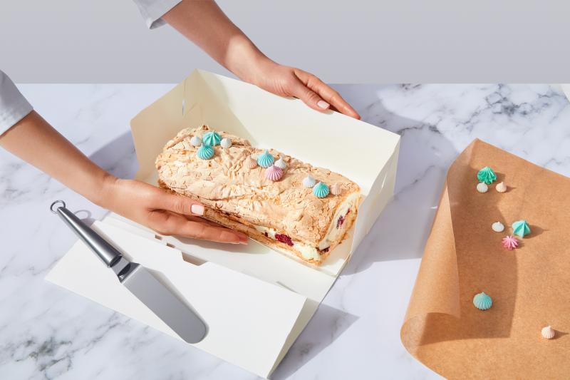 Меренговый рулет: классический вариант приготовления